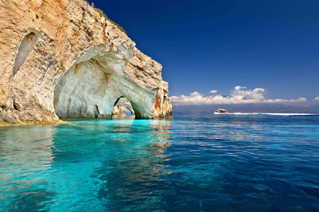 Famous,Blue,Caves,,An,Extraordinary,Seascape,Of,Magnificent,Geologic,Formations